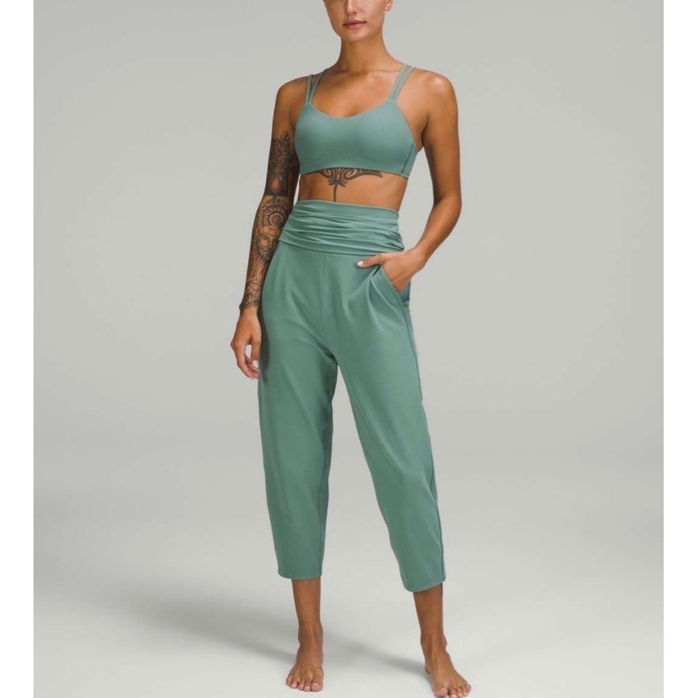 Lululemon Align Ribbed Waist Cropped Jogger Tidewater Teal - Size 4